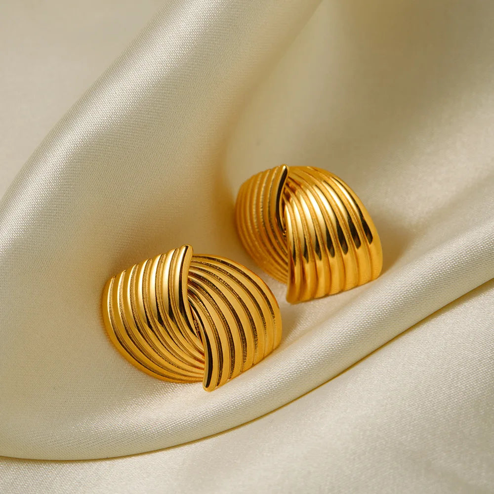 Gold Interlocking Hoop Earrings Garmentchic