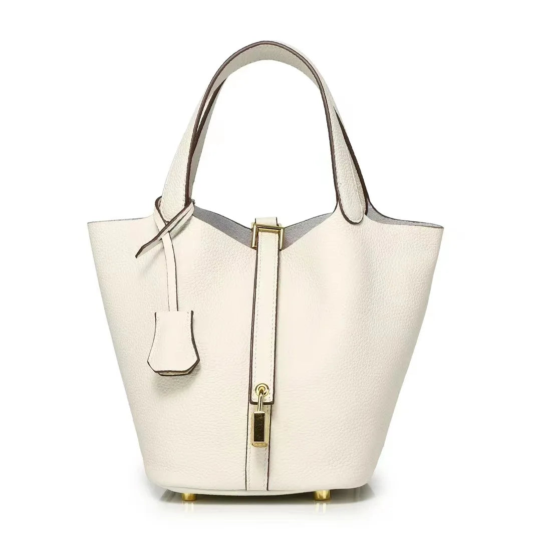 Olivia Classic Tote