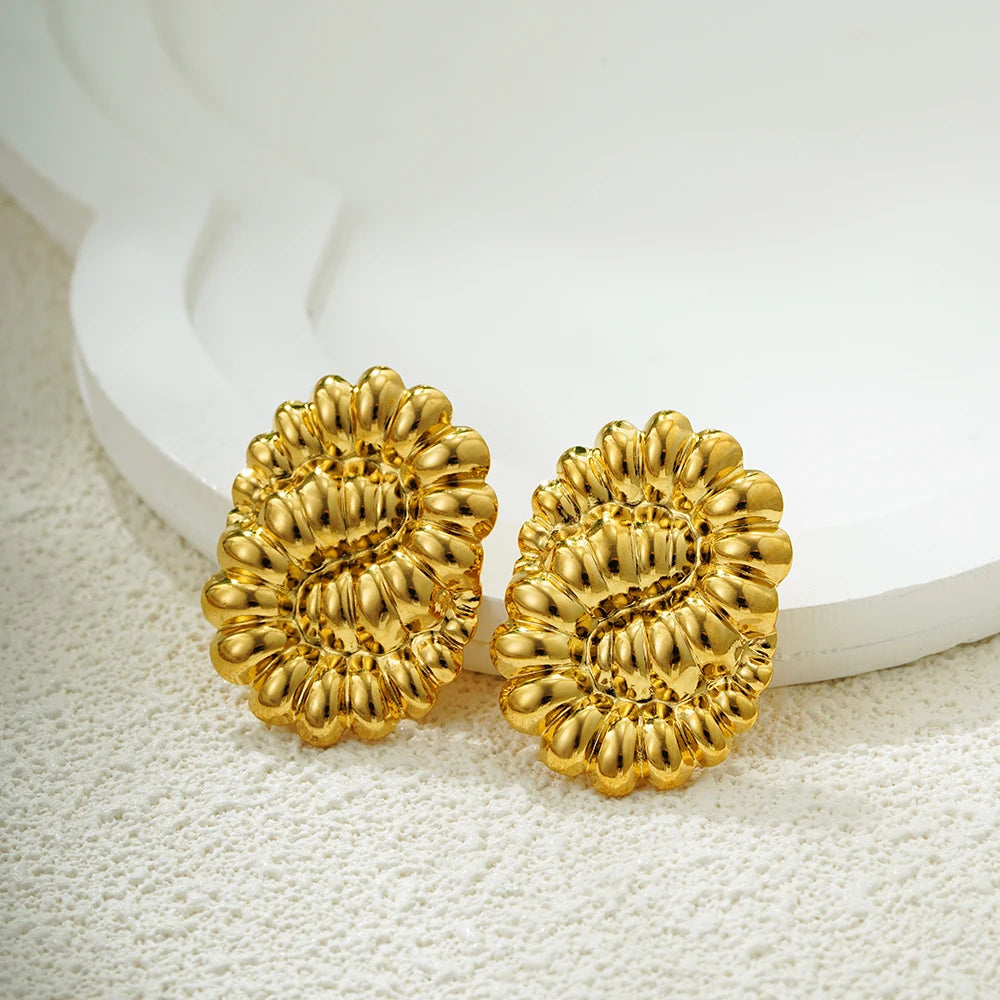 Gold Interlocking Hoop Earrings Garmentchic