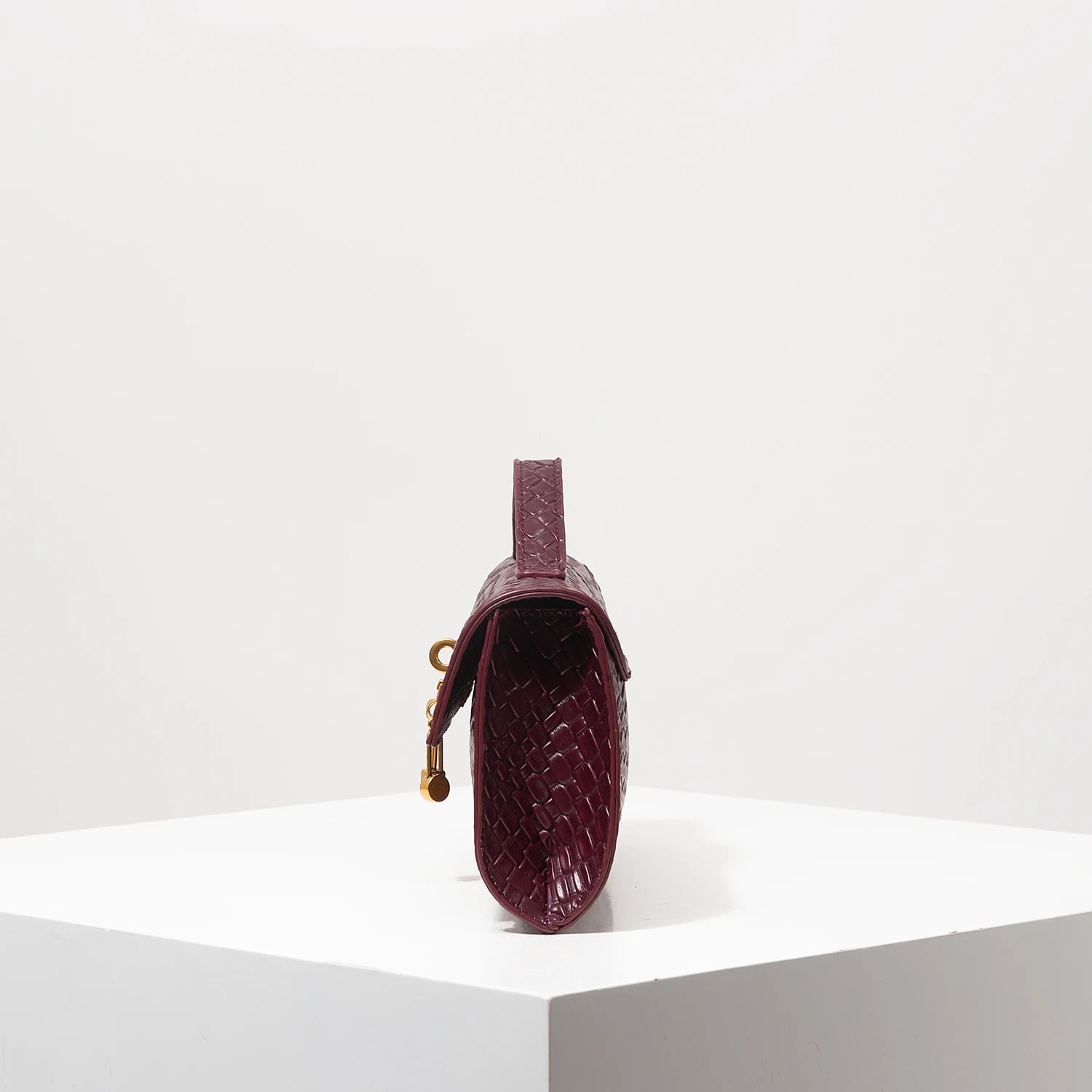 Victoria Lock Clutch