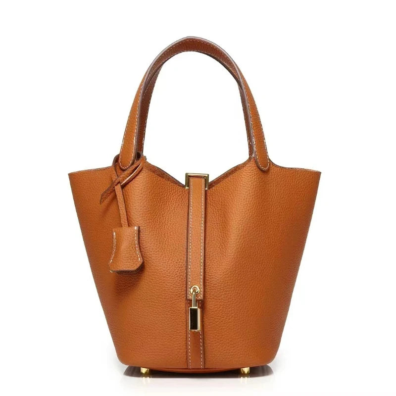 Olivia Classic Tote