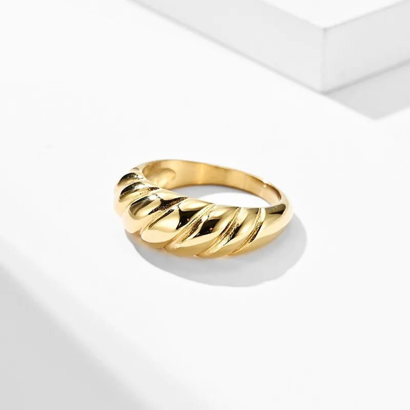 Twisted Rope Band Ring
