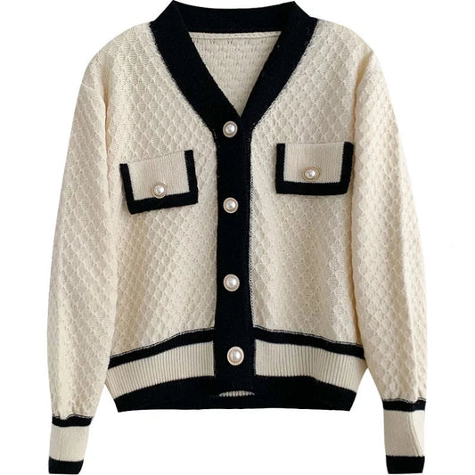 Women’s contrast trim knit cardigan with buttons